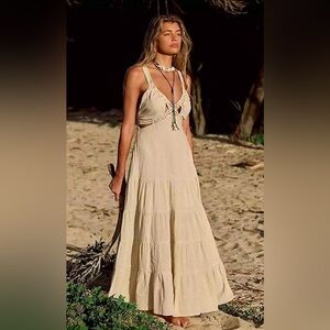 Free People Auralie Maxi Gorgeous Dress Size Small -NWT